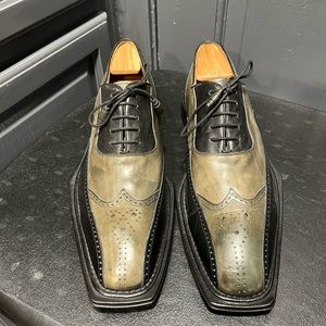 Men's Mezlan Two Tone Lace-up Square Toe…